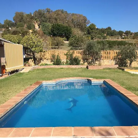 Charo * אסטפונה